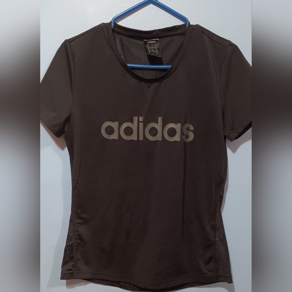 2 For 25$ Adidas Black Fitted Short Sleeve Tee